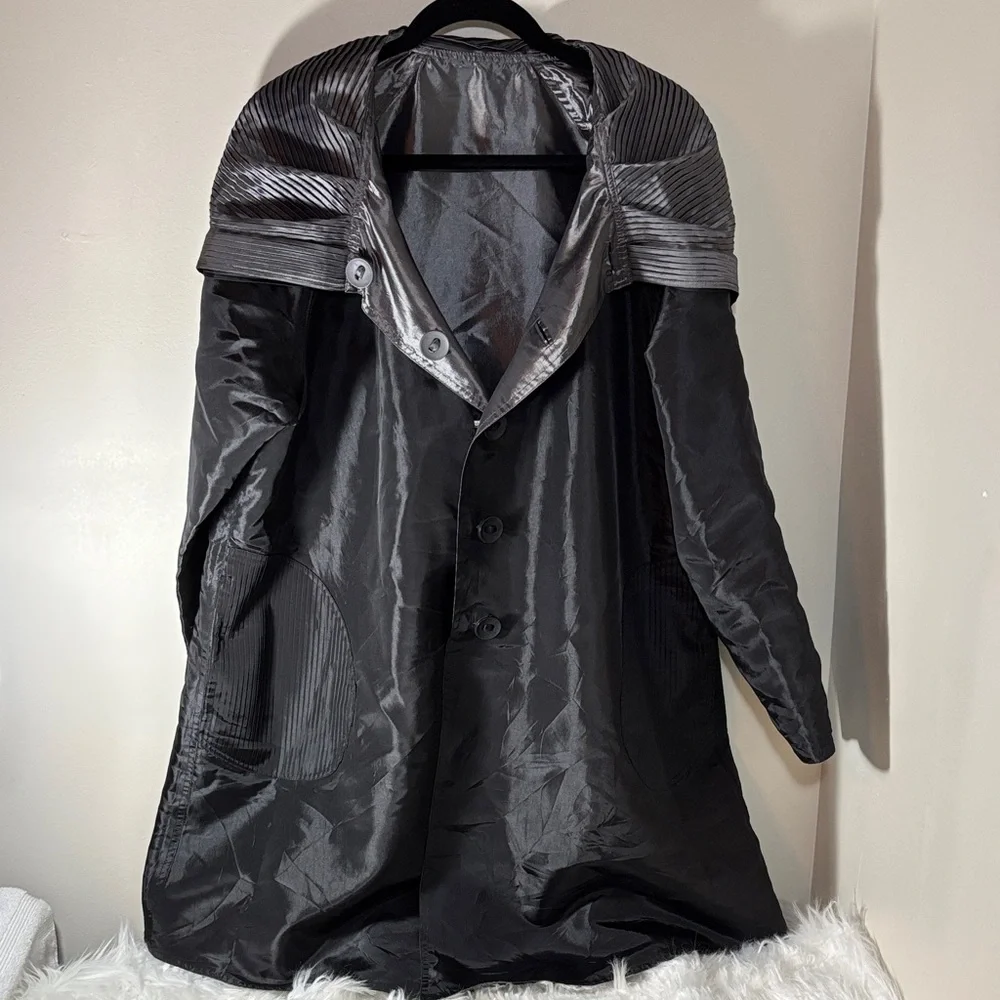 Black/Charcoal Shimmery Satin-like Reversible A-Line Hooded Nylon Coat - Picture 1 of 4